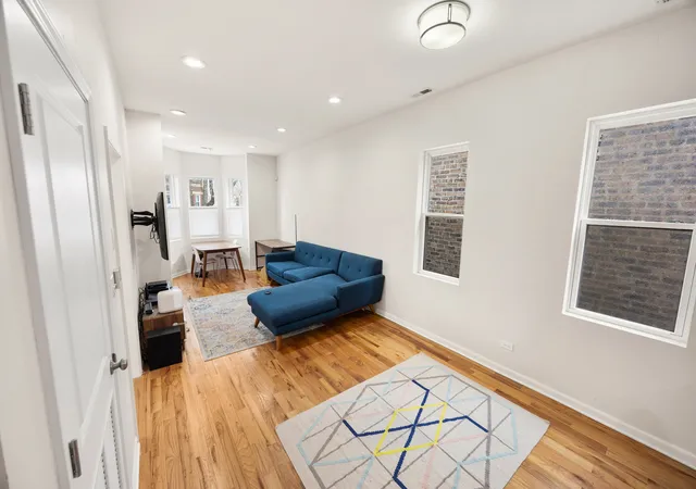 5th image of 6418 S Rhodes Ave, Chicago, IL 60637 | MLS# 12632825