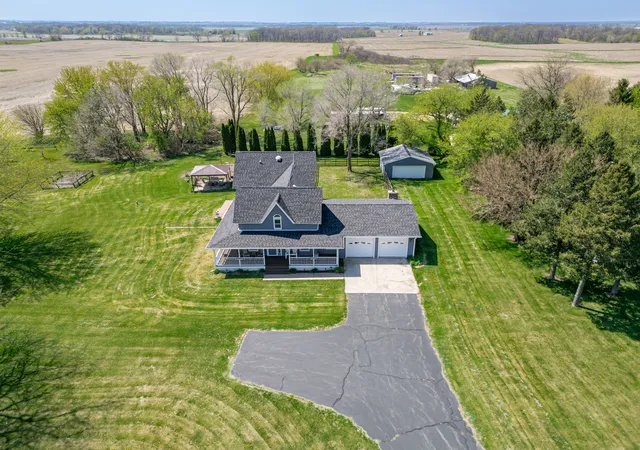 Photo 1 of Single family home for sale at 34007 Pearl St, Kirkland, IL 60146 | MLS# 12633283 | Listing updated on 2026-09-14