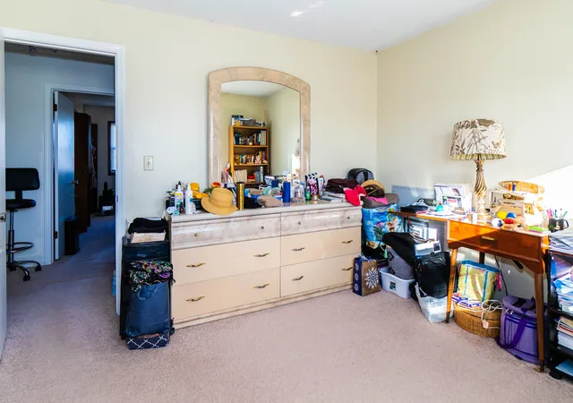 Listing Photo 2 - Condo for sale in building located at 1000-1008 Carrie Ave, Rochelle, IL 61068