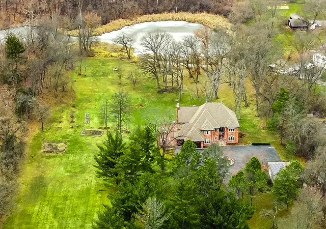 Photo 2 of Mansion for sale at 1n424 Indian Knoll Rd, West Chicago, IL 60185 | MLS# 12633419 | Listing updated on 2026-09-16