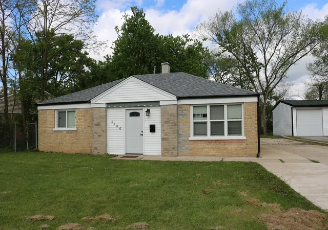 4th image of 3806 Western Ave, Park Forest, IL 60466 | MLS# 12633433