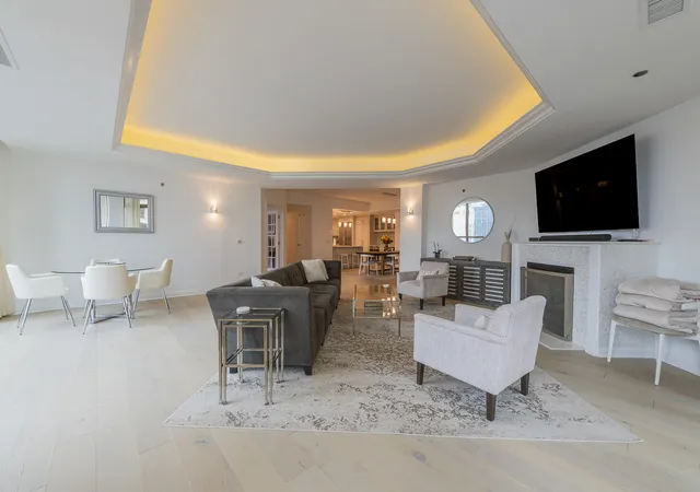 Homes for sale in Chicago, IL | 21 E Huron St #2705, Chicago, IL 60611 | MLS# 12633556