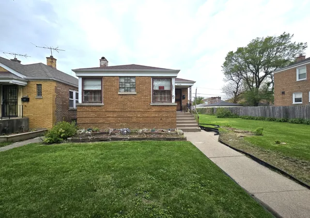 1st image of 8226 S Colfax Ave, Chicago, IL 60617 | MLS# 12633636