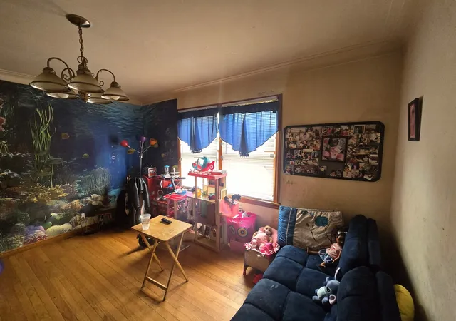 5th image of 8226 S Colfax Ave, Chicago, IL 60617 | MLS# 12633636