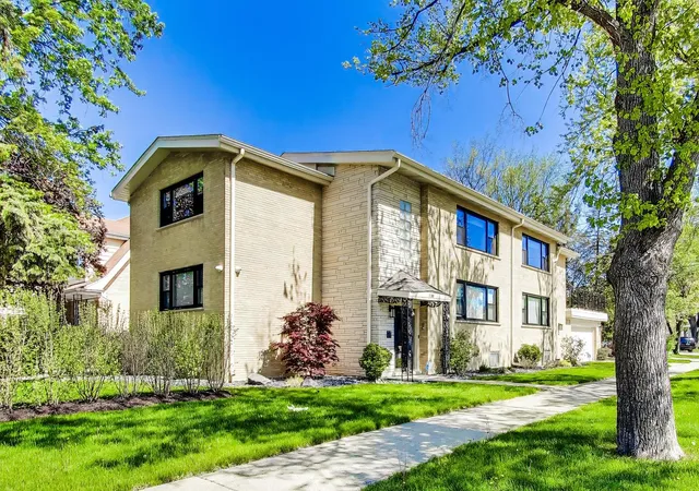 Homes for sale in Park Ridge, IL | 1108 Fortuna Ave, Park Ridge, IL 60068 | MLS# 12633730