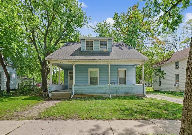 1st image of 403 W Columbia Ave, Champaign, IL 61820 | MLS# 12633761