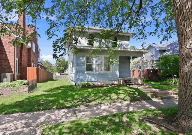 Homes for sale in Rock Island, IL | 1536 35Th St, Rock Island, IL 61201 | MLS# 12634445