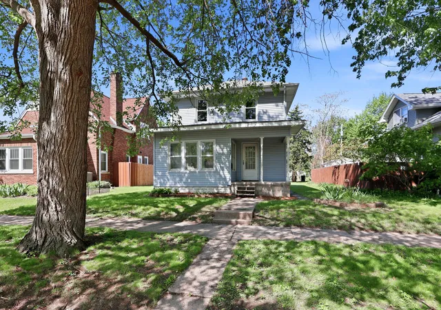 Homes for sale in Rock Island, IL | 1536 35Th St, Rock Island, IL 61201 | MLS# 12634445