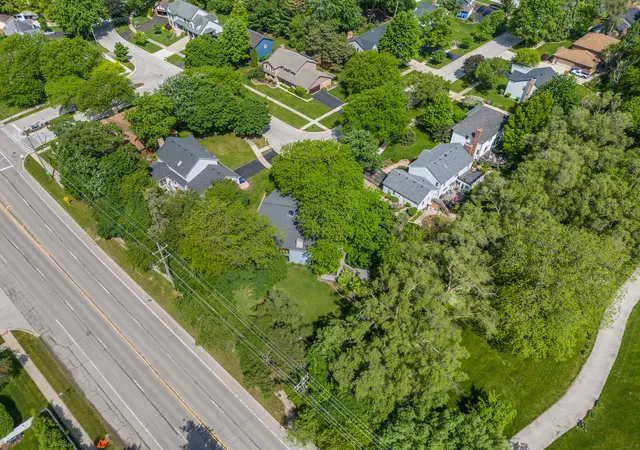 51st image of 1925 Pine Rd, Lisle, IL 60532 | MLS# 12634551