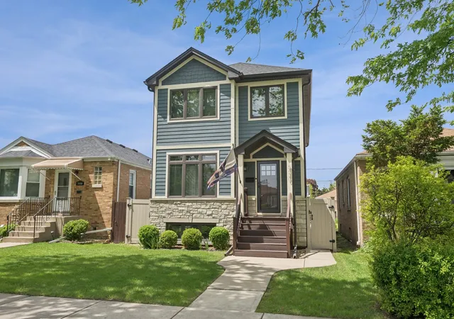 Homes for sale in Chicago, IL | 5450 N Natoma Ave, Chicago, IL 60656 | MLS# 12634795