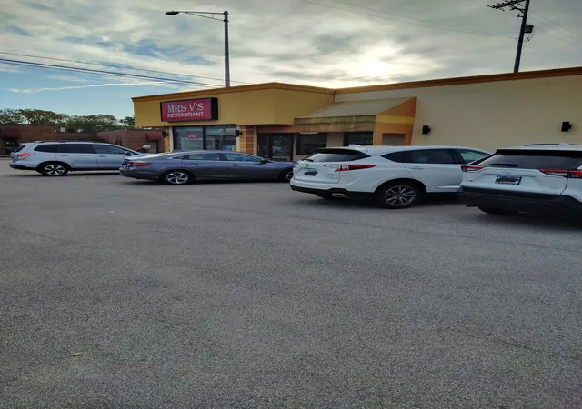 1st image of 1640 S River Rd, Des Plaines, IL 60018 | MLS# 12634810