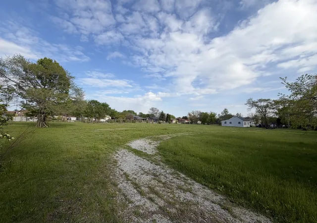 6th image of 19967 Torrence Ave, Lynwood, IL 60411 | MLS# 12634837