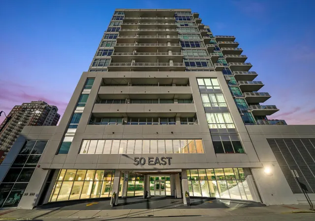 2nd image of 50 E 16Th St, Chicago, IL 60616