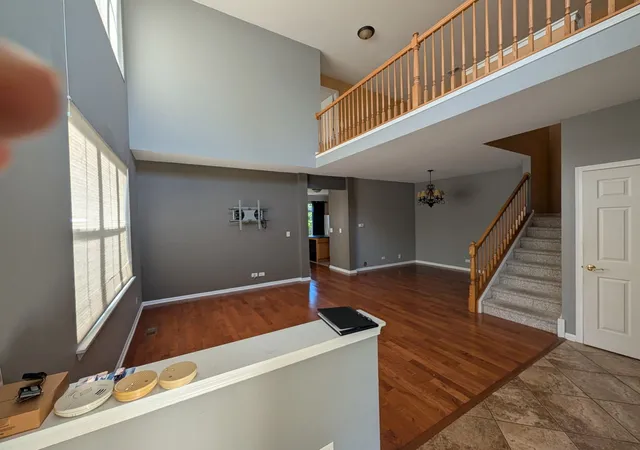 Photo 4 of Townhouse for sale at 477 Peregrine Pkwy #D, Bartlett, IL 60103 | MLS# 12635027 | Listing updated on 2026-08-26