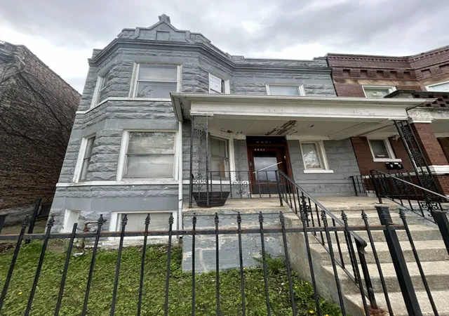 Homes for sale in Chicago, IL | 4421 W Adams St, Chicago, IL 60624 | MLS# 12635384