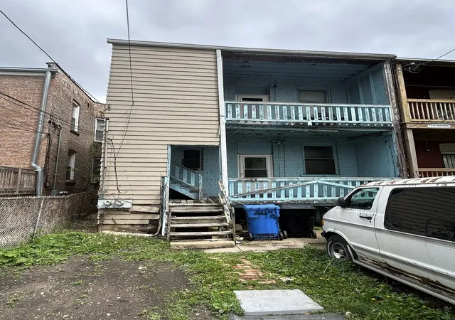 Homes for sale in Chicago, IL | 4421 W Adams St, Chicago, IL 60624 | MLS# 12635384