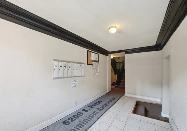 Homes for sale in Chicago, IL | 6206 S Evans Ave #1, Chicago, IL 60637 | MLS# 12635436