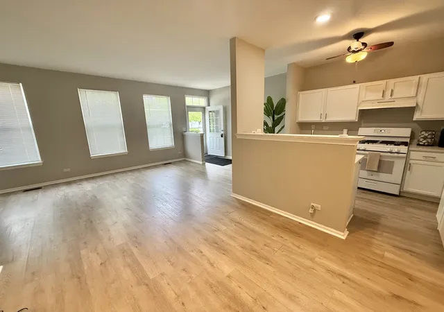image of 18764 S Burnside Station Dr, Mokena, IL 60448 | MLS# 12635771