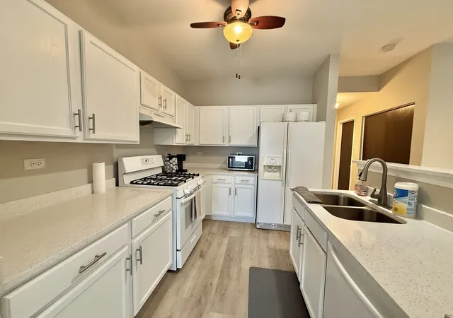image of 18764 S Burnside Station Dr, Mokena, IL 60448 | MLS# 12635771