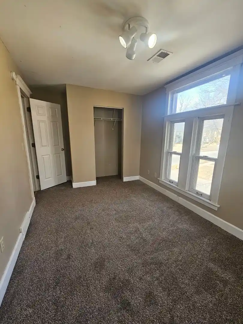 Listing Photo 16 - Condo for sale in 929 Brg Ave located at 929 Brg Ave, Davenport, IA 52803 - Unit 929 Bridge Ave