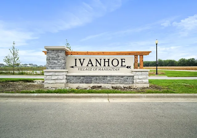Homes for sale in Manhattan, IL | 26100 S Castle Blvd, Manhattan, IL 60442 | MLS# 12635965
