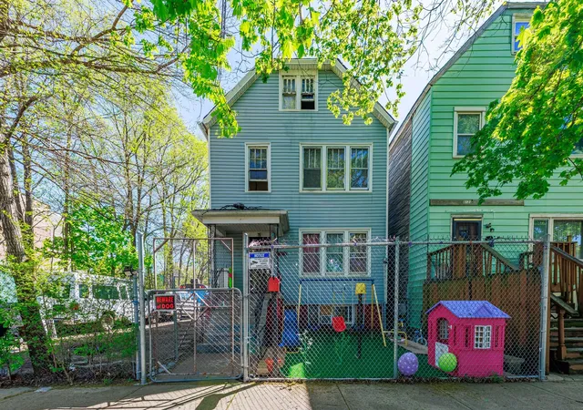 1st image of 8119 S Escanaba Ave, Chicago, IL 60617 | MLS# 12636036