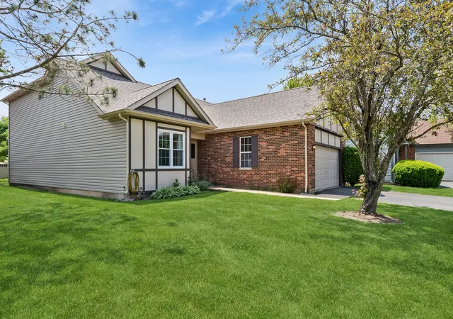 Photo 2 of Single family home for sale at 20937 W Orange Blossom Ln, Plainfield, IL 60544 | MLS# 12636109 | Listing updated on 2026-10-04
