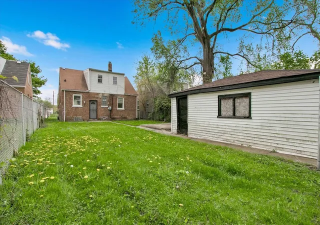 18th image of 12908 S Wallace St, Chicago, IL 60628 | MLS# 12636185