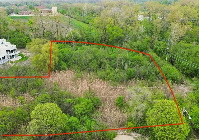 Homes for sale in Highland Park, IL | 0 County Line Rd, Highland Park, IL 60035 | MLS# 12636342