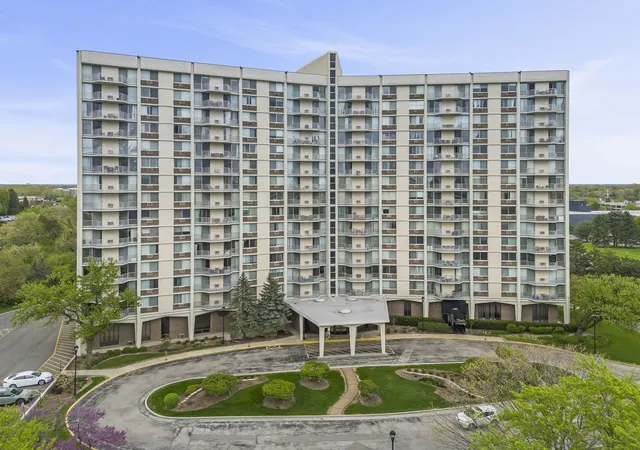 Photo 1 of Condo for sale at 40 N Tower Rd #14L, Oak Brook, IL 60523 | MLS# 12636425 | Listing updated on 2026-09-24
