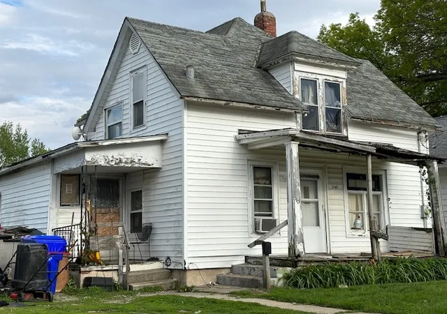 Homes for sale in Kewanee, IL | 310 5th Ave, Kewanee, IL 61443 | MLS# 12636431
