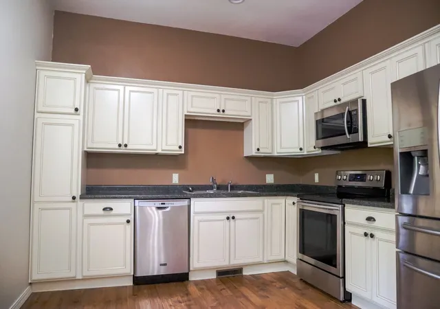 Homes for sale in Mahomet, IL | 1207 W Dianne Ln, Mahomet, IL 61853 | MLS# 12636440