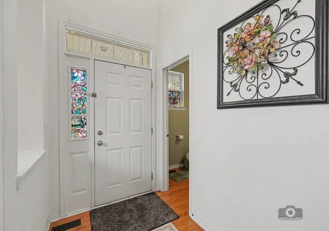 4th image of 483 Elm Ridge Rd, Carpentersville, IL 60110 | MLS# 12636652