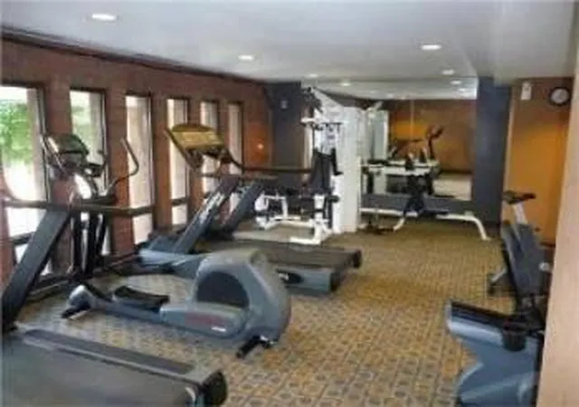 image of 2605 S Indiana Ave, Chicago, IL 60616