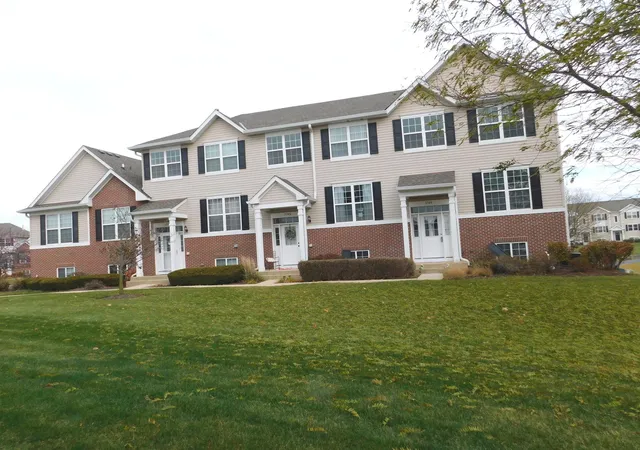 Homes for sale in Yorkville, IL | 3748 Bailey Rd, Yorkville, IL 60560