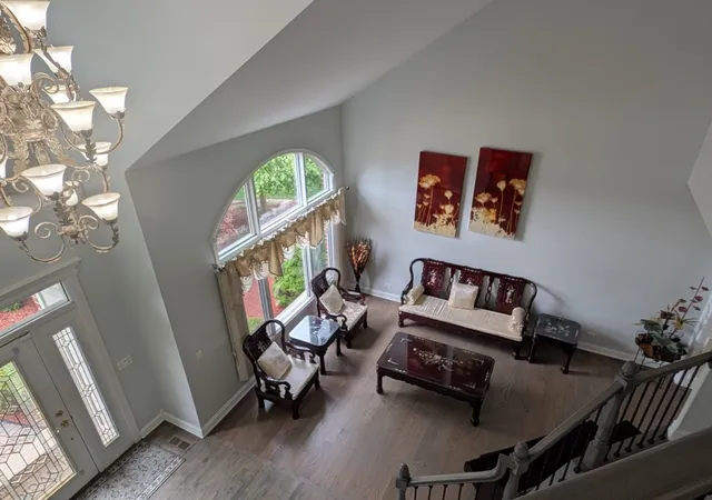 4th image of 2775 Ginger Woods Dr, Aurora, IL 60502 | MLS# 12636777
