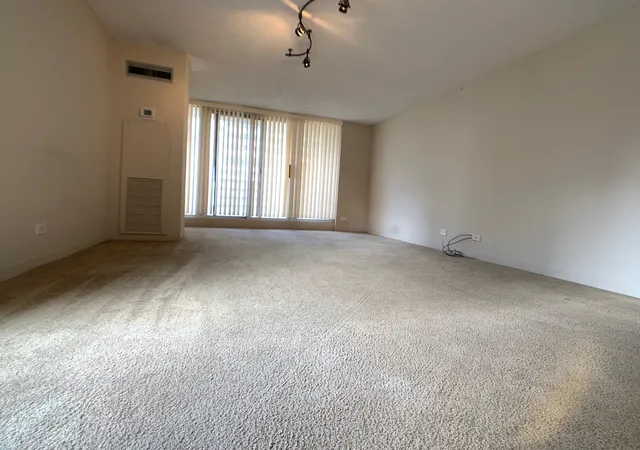 Photo 3 of Condo for sale at 200 N Dearborn St #1002, Chicago, IL 60601 | MLS# 12637275 | Listing updated on 2026-09-16