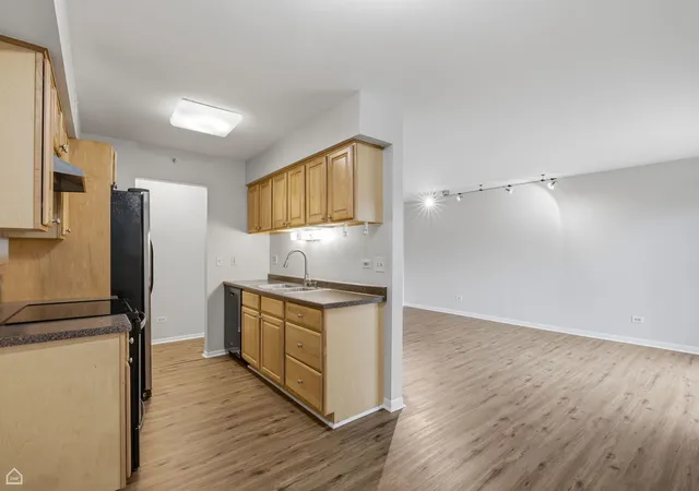Homes for sale in Schaumburg, IL | 916 Casey Ct #30-06, Schaumburg, IL 60173 | MLS# 12637462