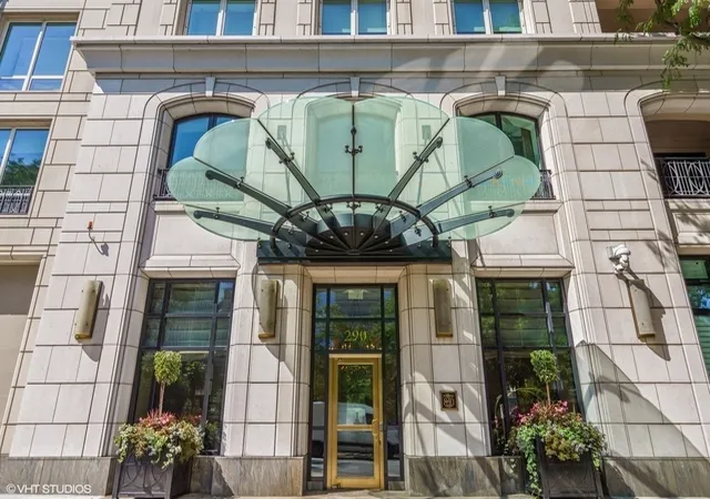 Photo 2 of Condo for sale at 840 N Lake Shore Dr #1002, Chicago, IL 60611 | MLS# 12637619 | Listing updated on 2026-10-07