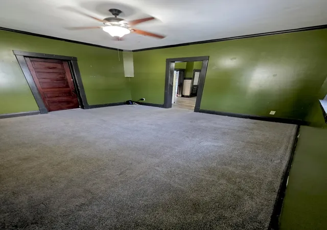 Photo 3 of Single family home for sale at 300 W Allmon St, Salem, IL 62881 | MLS# 12637728 | Listing updated on 2026-08-31