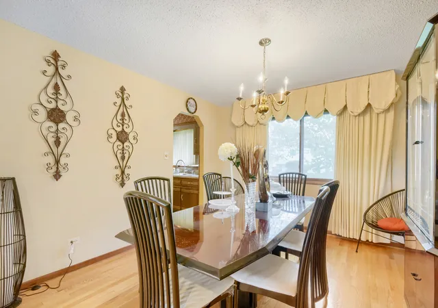 5th image of 22417 Riverside Dr, Richton Park, IL 60471 | MLS# 12637990