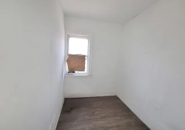 Listing Photo 5 - Condo for sale in building located at 2641 W 69th St, Chicago, IL 60629