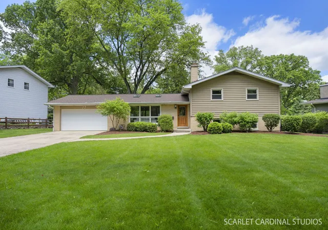 1st image of 17 Meisinger Ln, Naperville, IL 60540 | MLS# 12638141