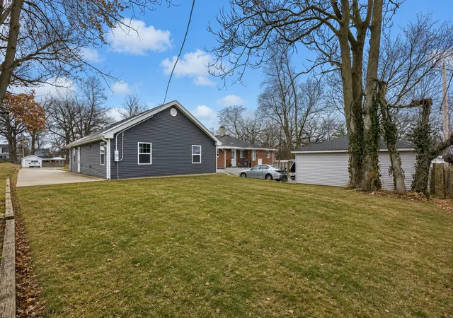 Homes for sale in Joliet, IL | 813 Audrey Ave, Joliet, IL 60436 | MLS# 12638216