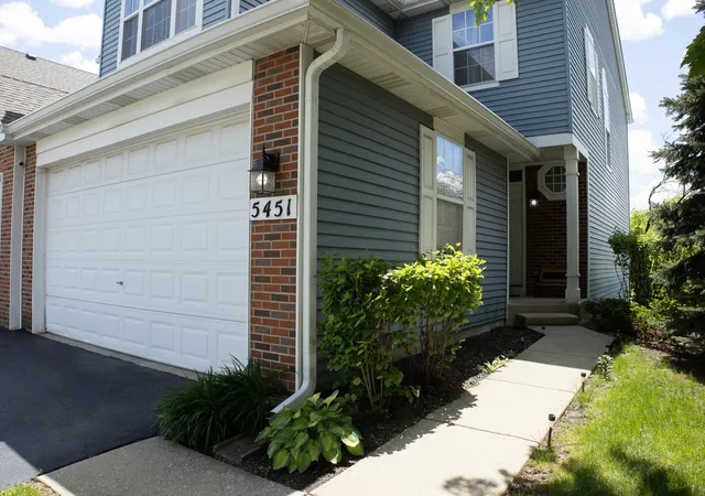 2nd image of 5451 Elizabeth Pl #0, Rolling Meadows, IL 60008 | MLS# 12638229