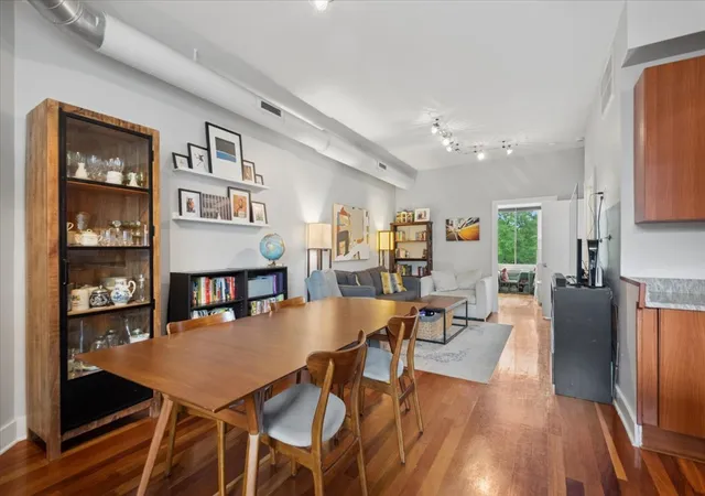 Homes for sale in Chicago, IL | 4751 N Artesian Ave, Chicago, IL 60625