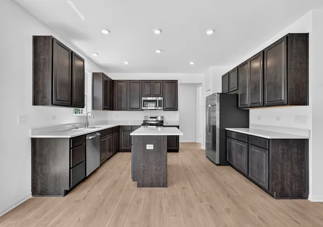 Photo 3 of Single family home for sale at 176 Blazing Star Trl, Oswego, IL 60543 | MLS# 12638677 | Listing updated on 2026-09-30