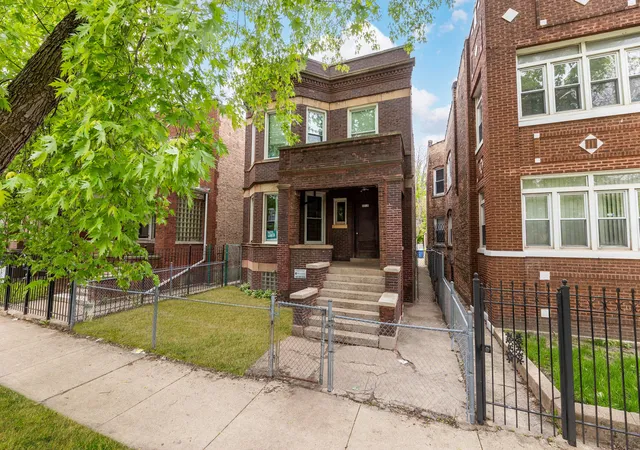 Homes for sale in Chicago, IL | 5518 S Wood St, Chicago, IL 60636 | MLS# 12638751