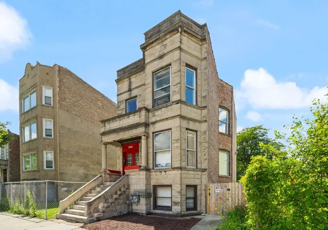 Photo 1 of Sale Pending at 4225 W Jackson Blvd, Chicago, IL 60624 | MLS# 12639070 | Listing updated on 2026-08-31