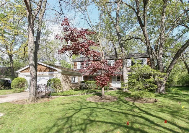 1st image of 87 Lincolnshire Dr, Lincolnshire, IL 60069 | MLS# 12639185
